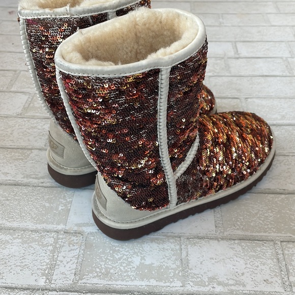 Uggs Sequin Ankle Boots* - Picture 10 of 15